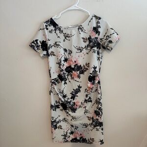 Pinkblush Maternity ruched floral fitted maternity dress